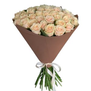 Ніжний букет із 51 кремовою троянди