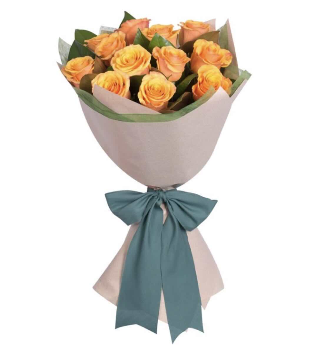 Букет із 11 помаранчевих троянд