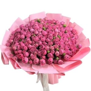 Велична композиція зі 101 півонієподібної троянди