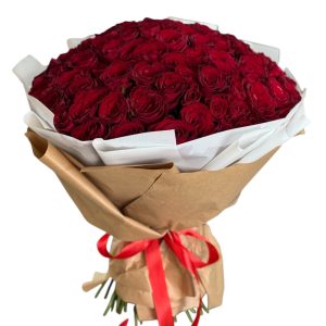 Букет з 101 червоної троянди "Розкішна пристрасть"