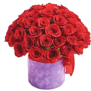 Композиція із 51 троянди в коробці