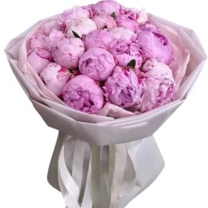 Ніжний букет із 21 рожевих півоній «Вишуканий настрій»