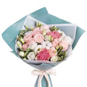 Мікс із кущової троянди, гвоздики та еустоми «Квіткове зізнання»