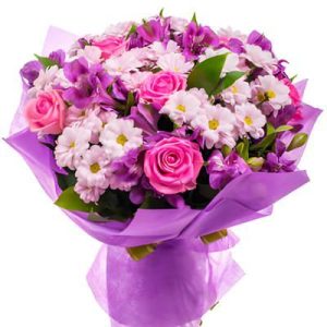 Кольорова симфонія: троянди, альстромерії та хризантеми