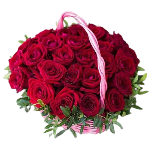 Кошик із червоних троянд "Обійми кохання"