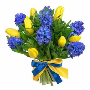 Букет із гіацинтів та тюльпанів