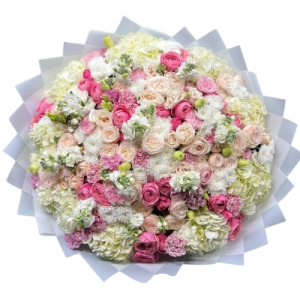 Розкішний букет з гортензією