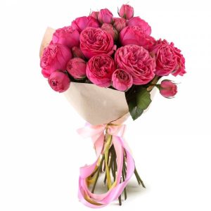 Букет із 9 рожевих кущових півонієподібних троянд