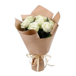 Букет із 9 білих троянд
