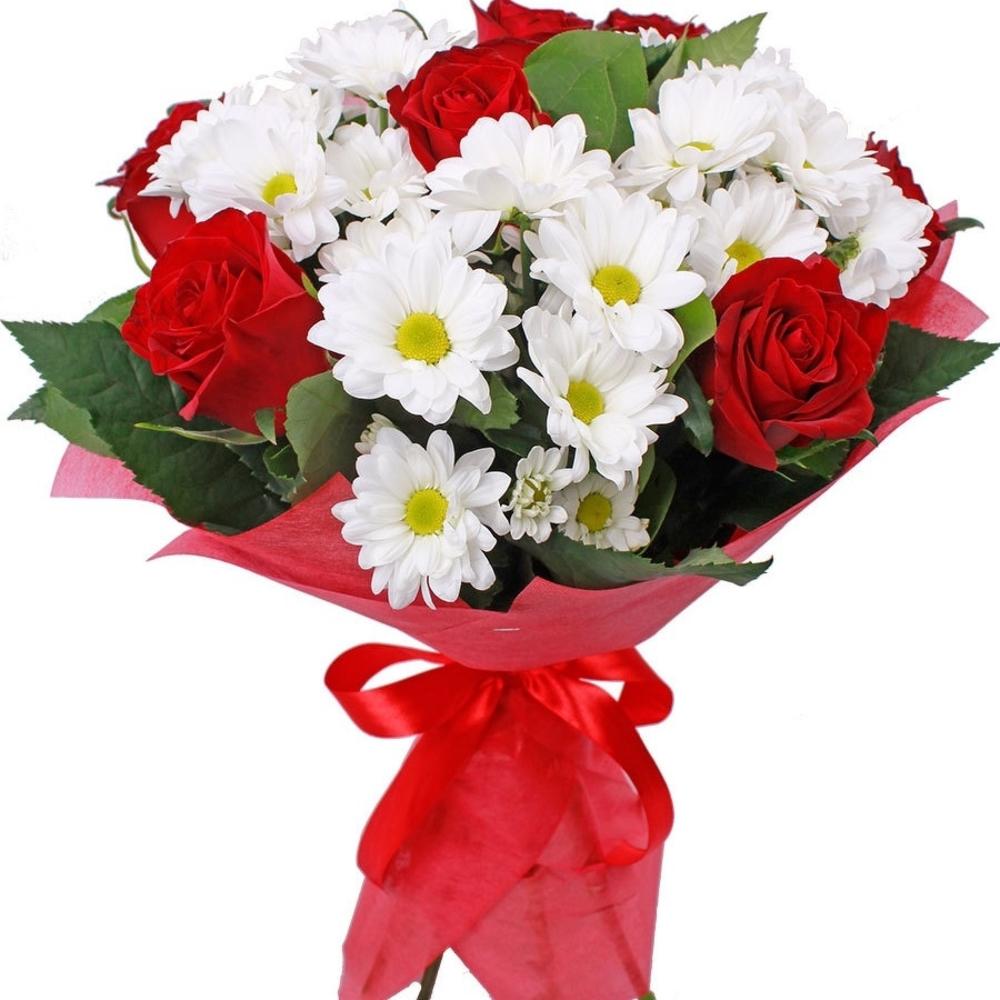 Букет із червоних троянд і білих хризантем