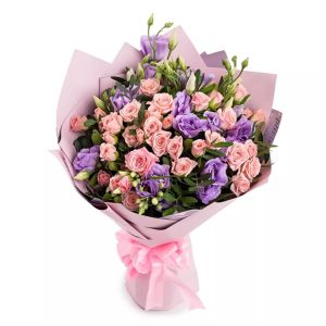 Букет із кущових троянд та еустоми «Баланс»