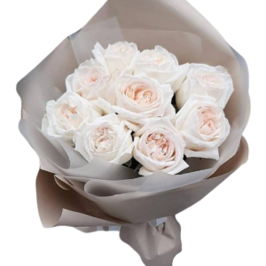 Букет із 9 півонієподібних троянд Вайт Охара