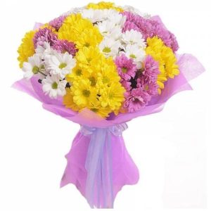 Букет із 19 різнокольорових хризантем